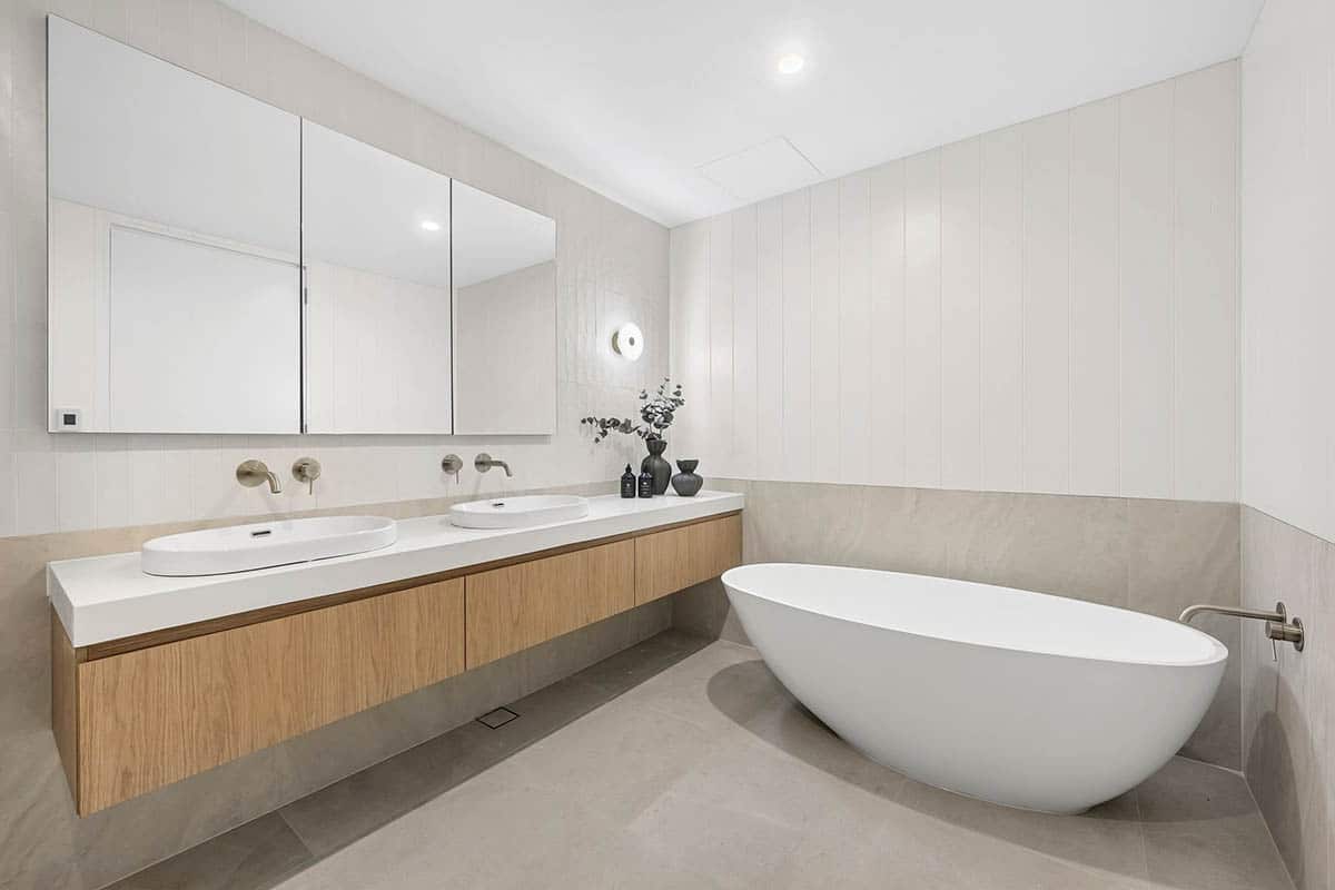 web_1740429488374_bwrm-11