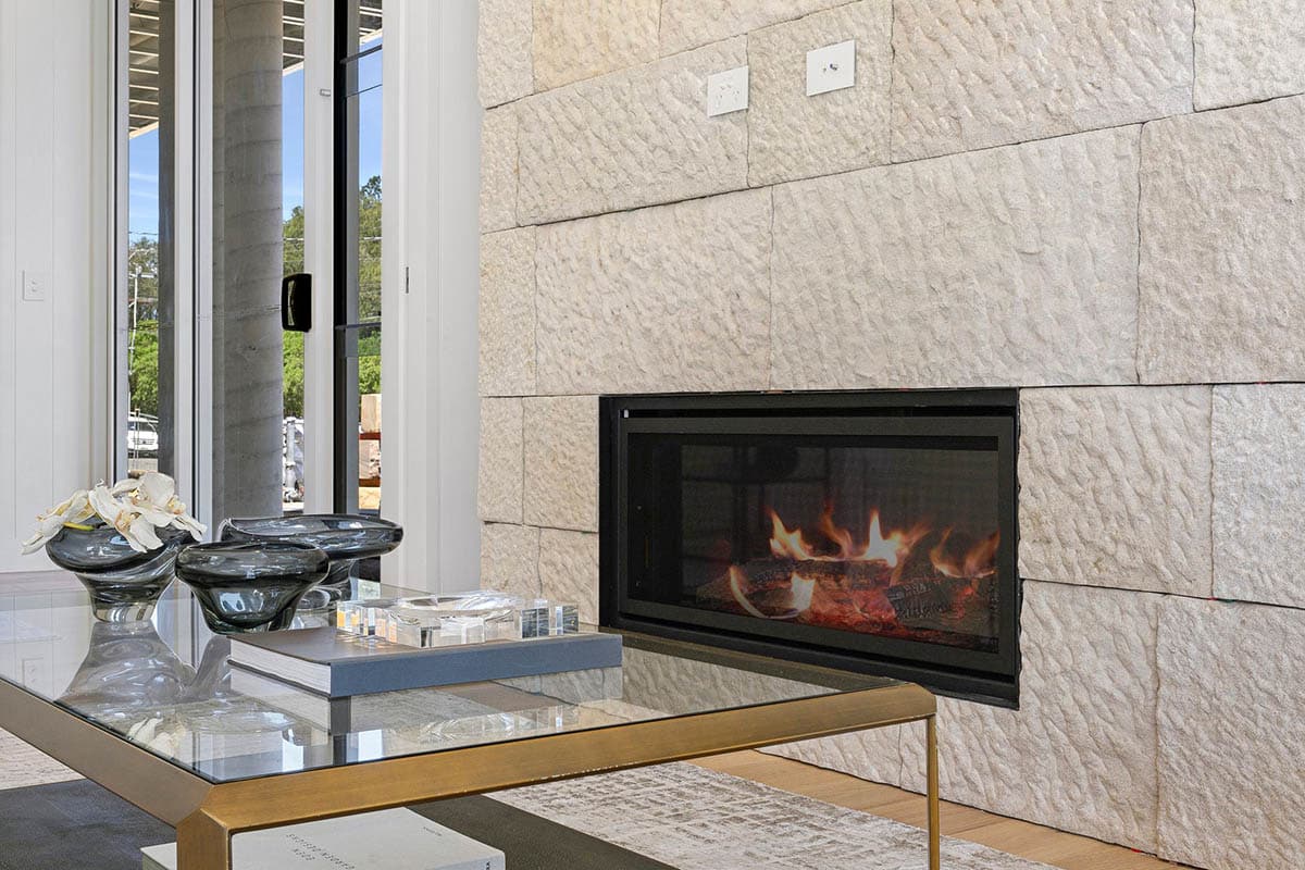 web_1740429488378_bwrm-14