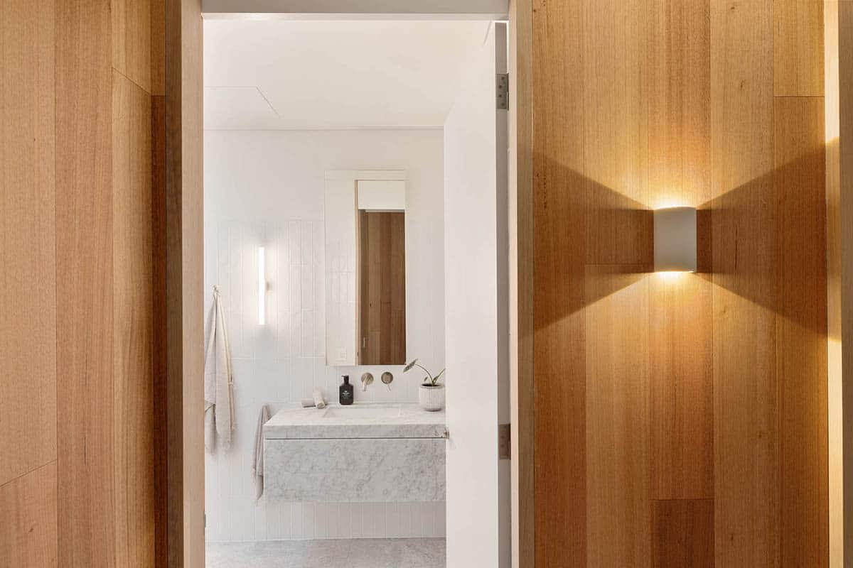 bath entrance2 copy 2