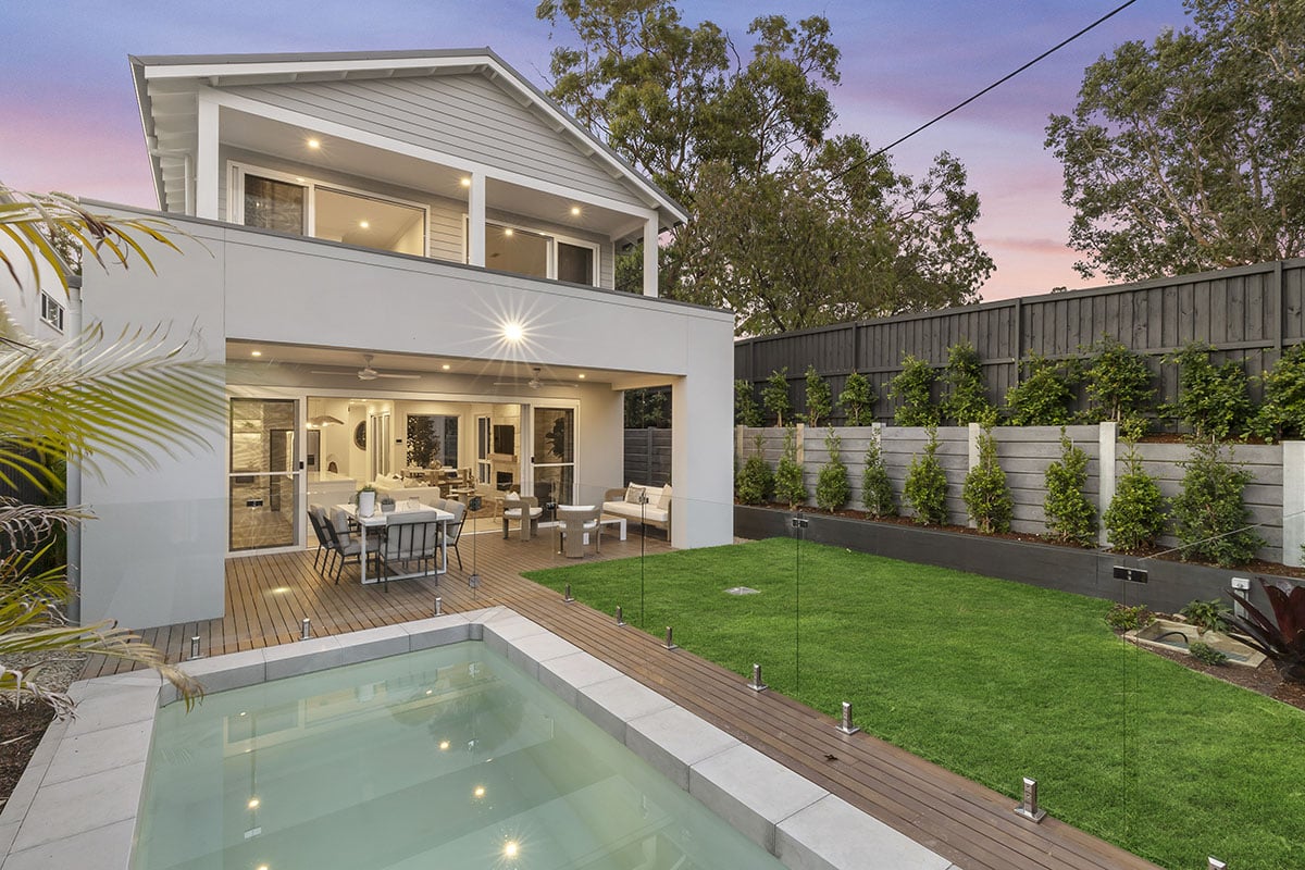 11 veterans-external-pool-1200x800