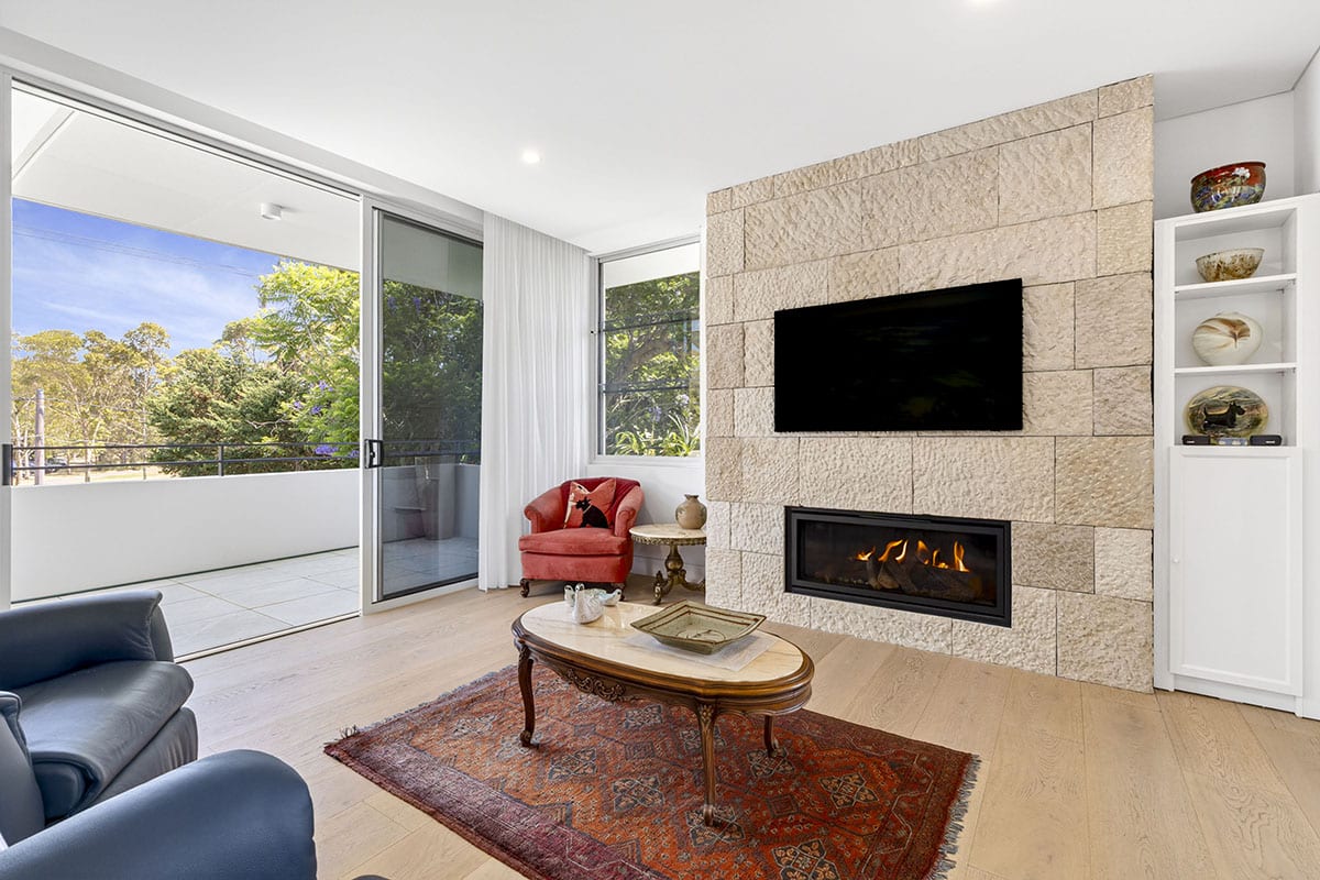 1764883239525_bwrm-009