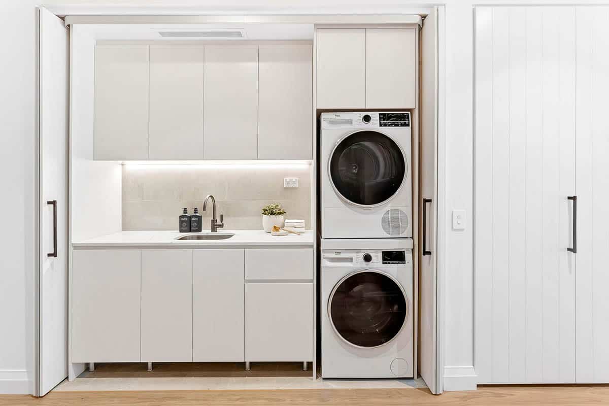 web_1773646720930_bwrm-005